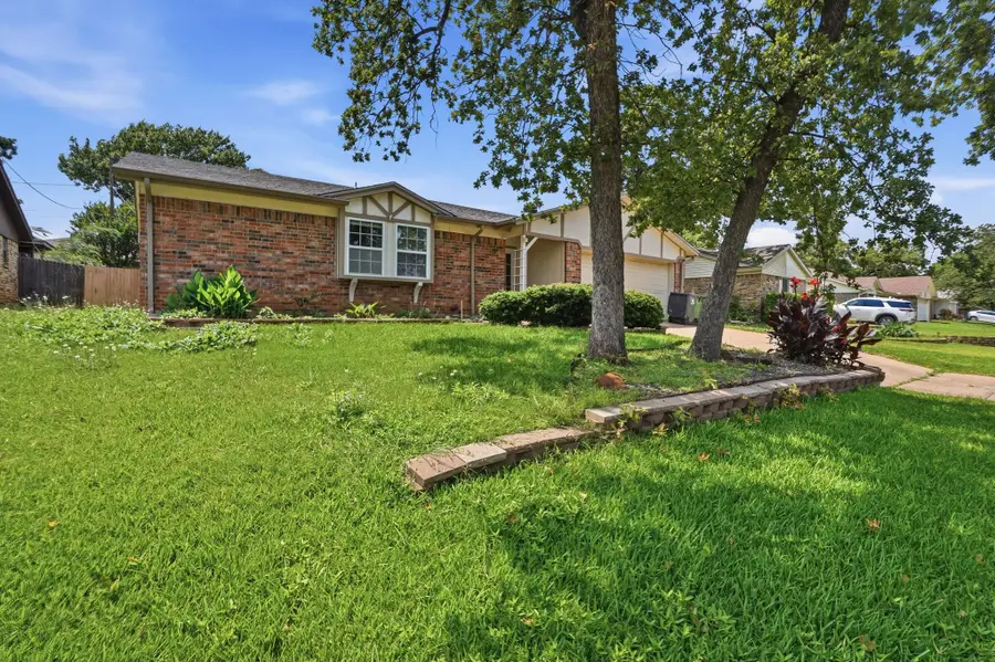 3708 Bordeaux Court, Arlington, TX 76016 - #2