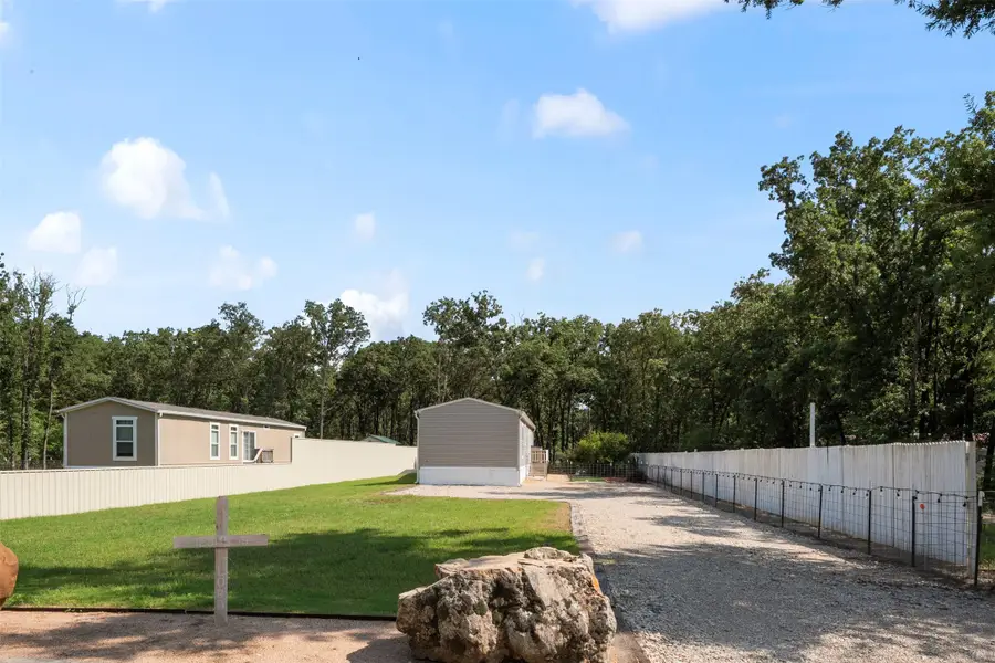 229 Forest Lane Drive #B, Mabank, TX 75156 - #3