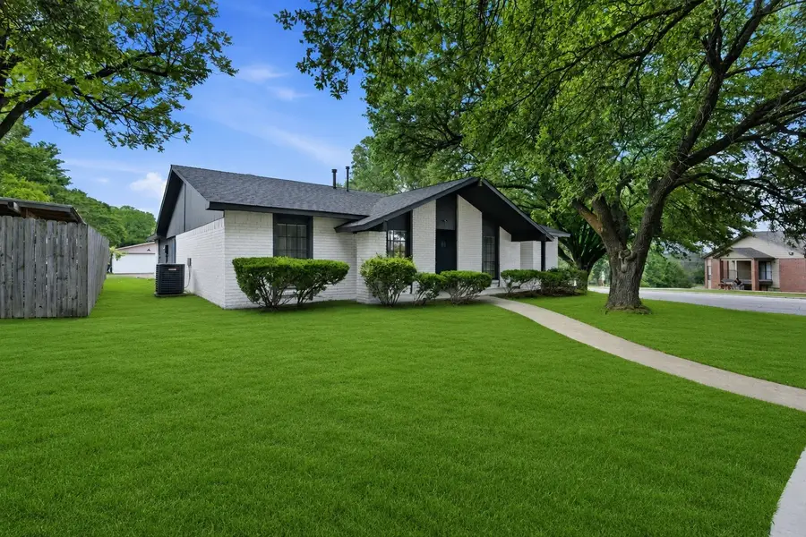 6422 Faircove Circle, Garland, TX 75043 - #2