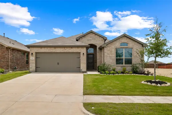 1927 Jackson Street, Cleburne, TX 76033