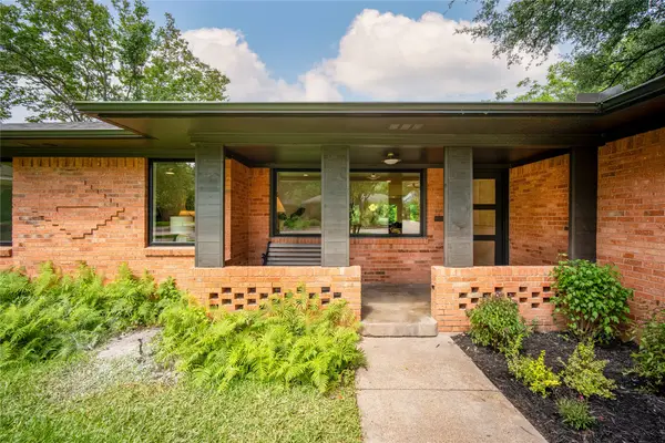 1618 Loree, Dallas, TX 75228