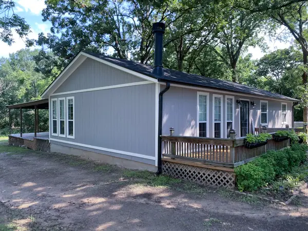 124 Armada Loop, Payne Springs, TX 75156