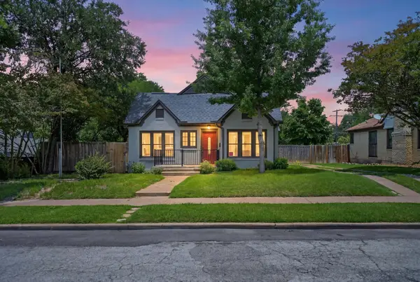 3319 Irwindell Boulevard, Dallas, TX 75211