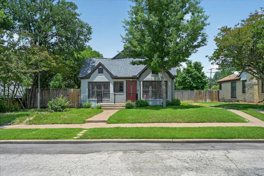 3319 Irwindell Boulevard, Dallas, TX 75211 - #3