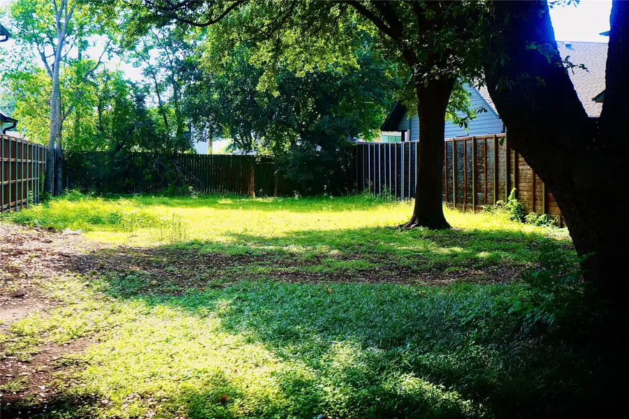 7221 Kaywood Drive, Dallas, TX 75209 - #2