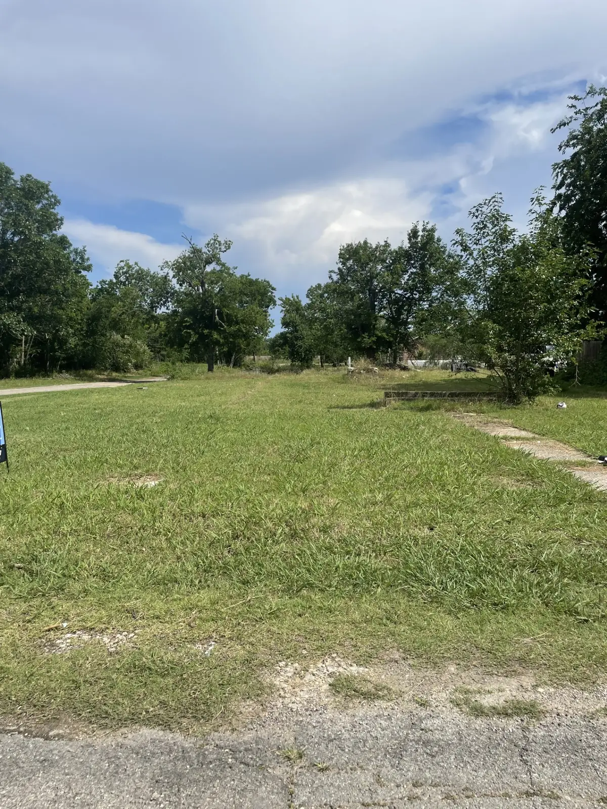 1611 E 10th Avenue, Corsicana, TX 75110 - #1