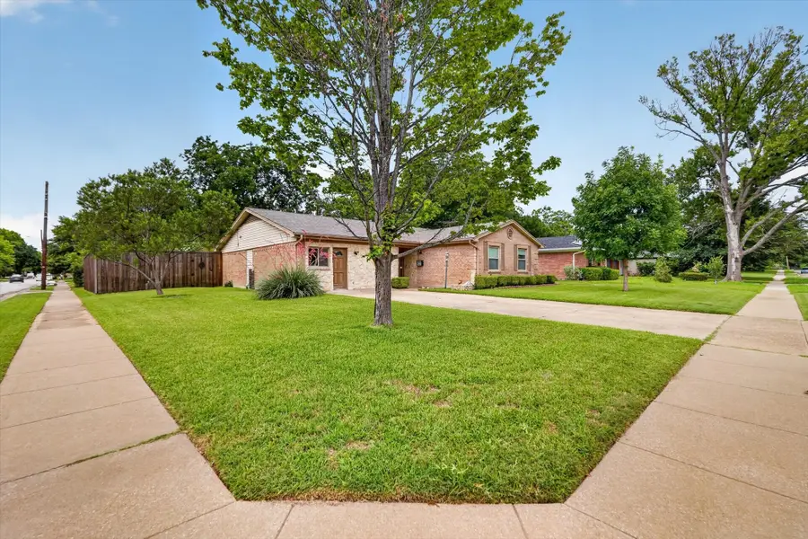 1338 Belaire Drive, Richardson, TX 75080 - #2