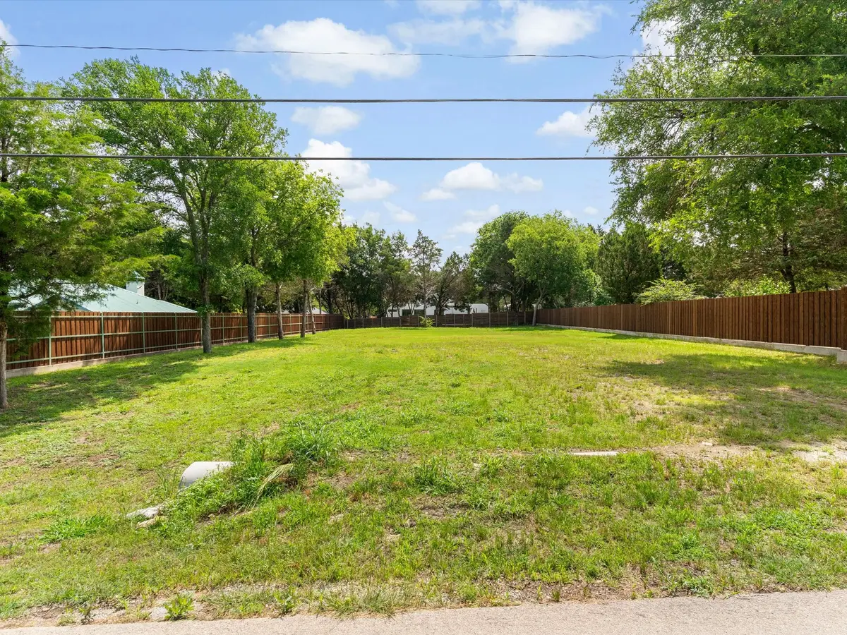 11 Kiwanis Road, Dallas, TX 75236 - #1