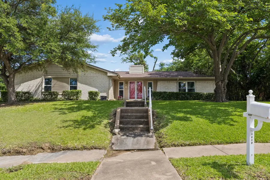 1310 Briar Hollow Lane, Garland, TX 75043 - #2