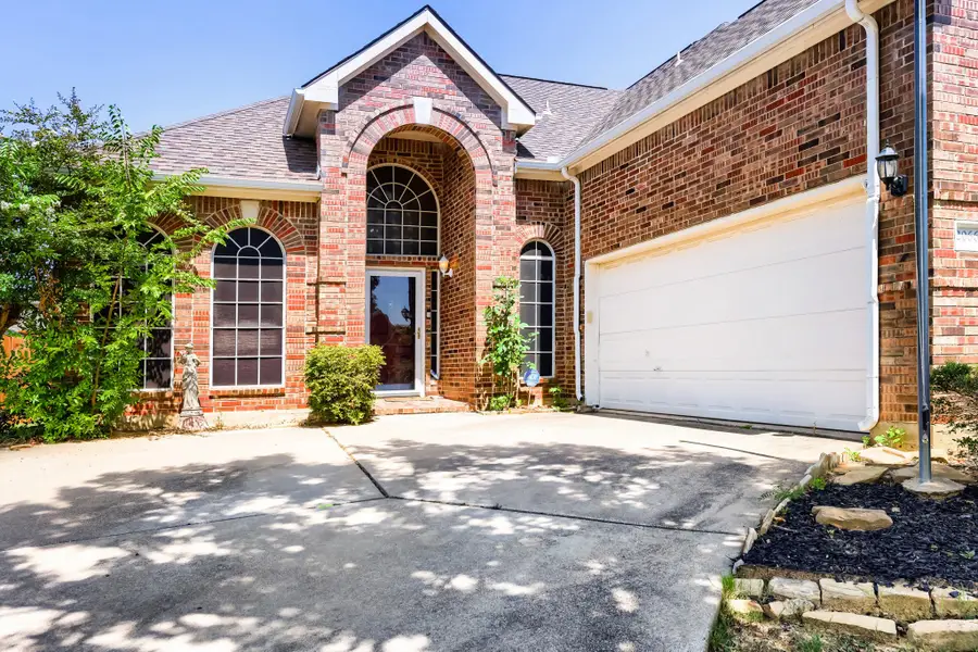 2066 Fair Oaks Circle, Corinth, TX 76210 - #2