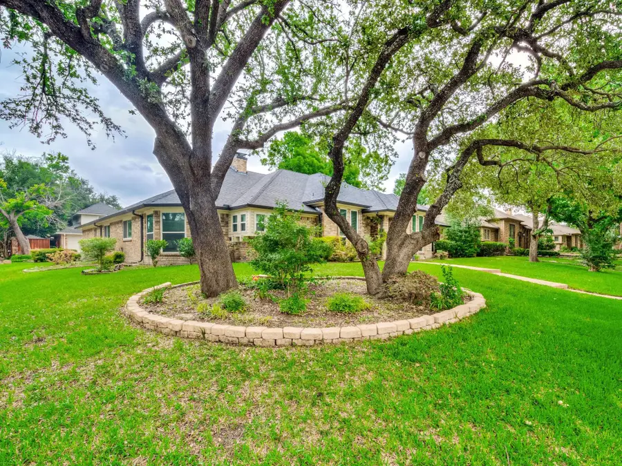 7315 Debbe Drive, Dallas, TX 75252 - #2