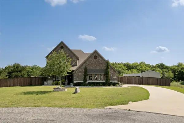 2201 Henson Lane, Nevada, TX 75173