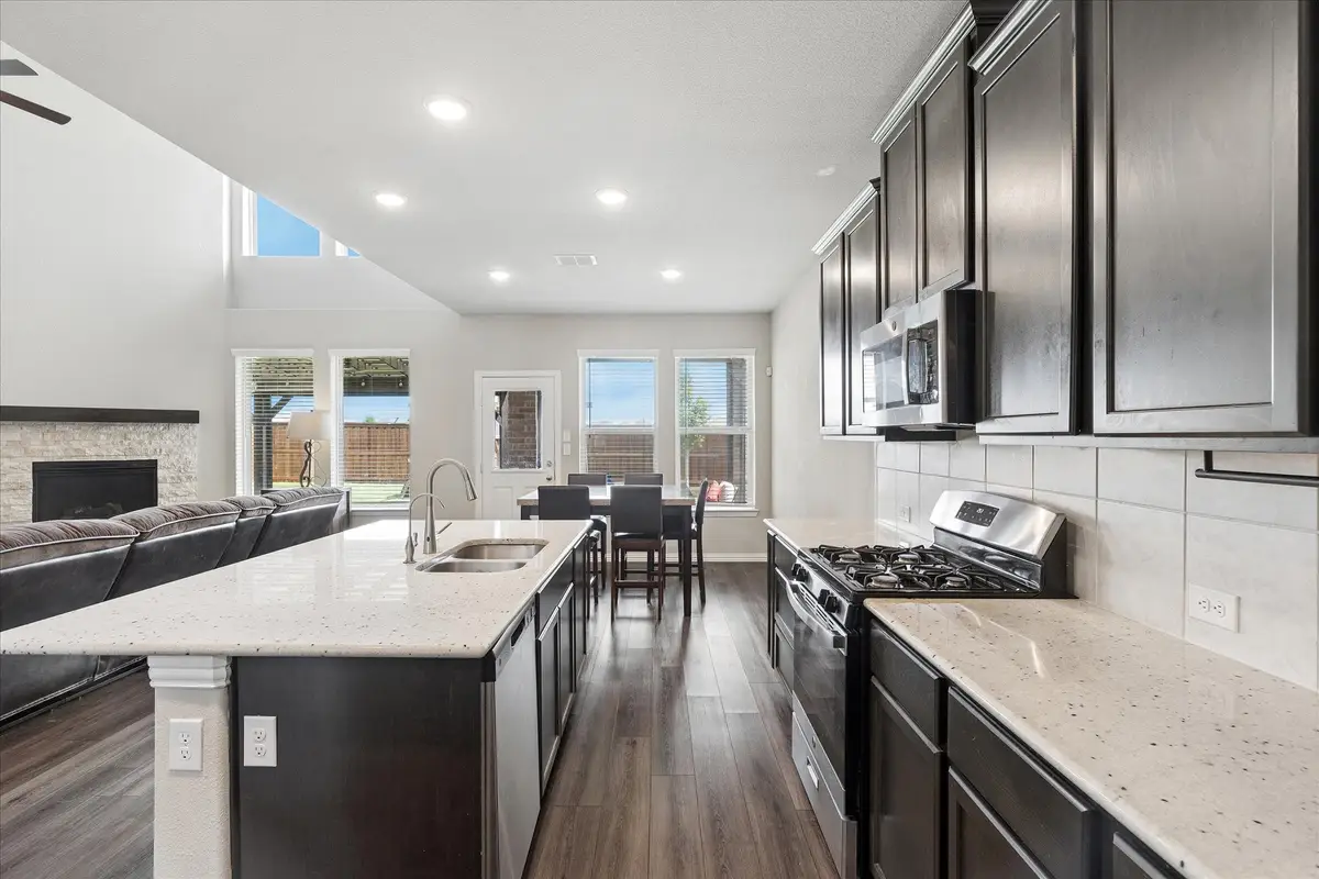 400 Acton Avenue, Fort Worth, TX 76131 - #1