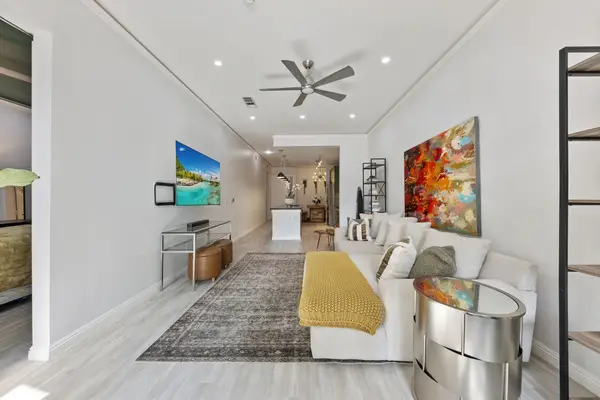 2950 Mckinney Avenue #102, Dallas, TX 75204