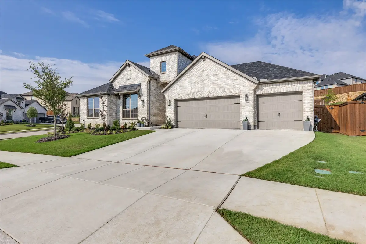141 Longhorn Bend, Rhome, TX 76078 - #1
