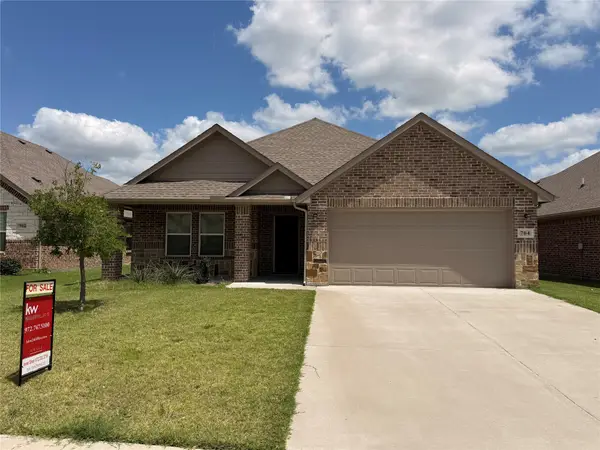 704 Hardaway Drive, Greenville, TX 75402