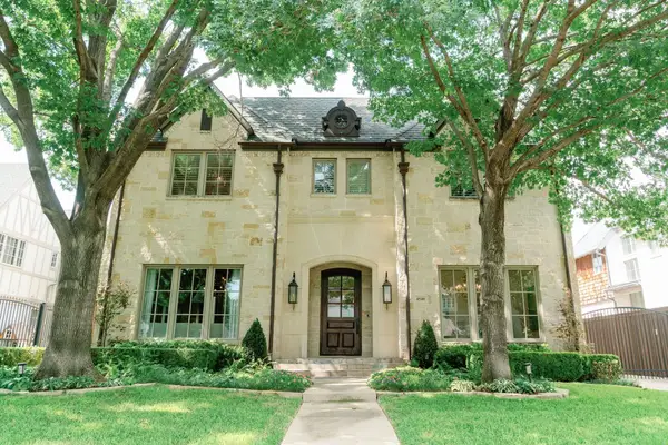 4540 Belclaire Avenue, Highland Park, TX 75205