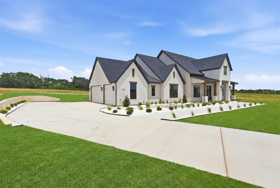 1024 Ranch Vista Road, Granbury, TX 76049 - #2