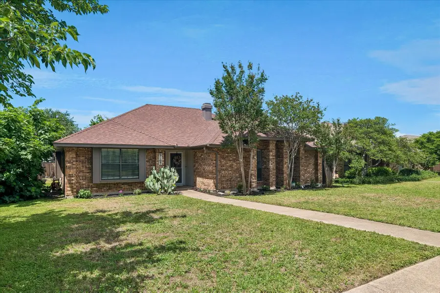 9107 Sweetwater Drive, Dallas, TX 75228 - #2