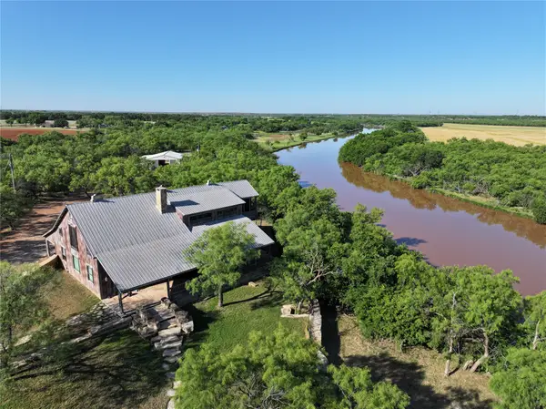 2990 Cr 205, Lueders, TX 79533