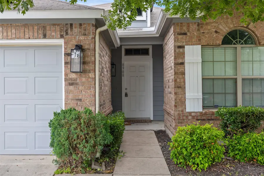 8908 King Ranch Drive, Cross Roads, TX 76227 - #2