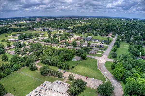 TBD Washington Street, Commerce, TX 75428