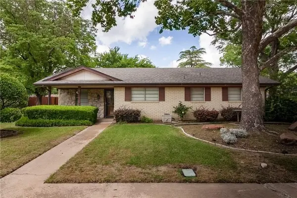 2118 Chippendale Drive, McKinney, TX 75071