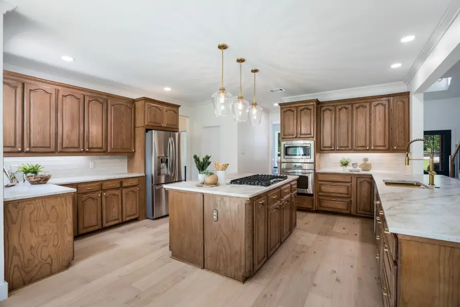 890 Topaz Lane, Oak Point, TX 75068 - #3