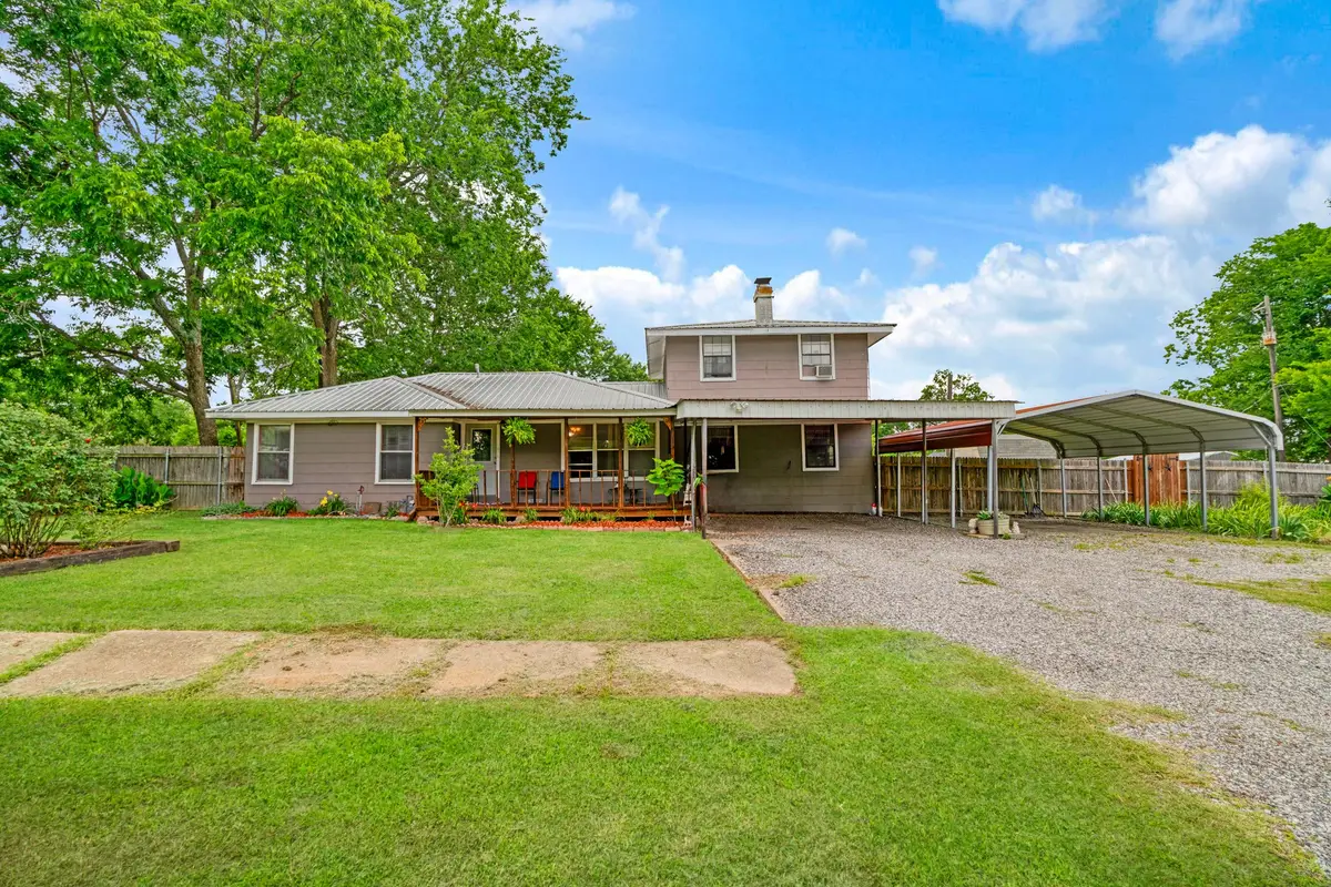 330 Young Street, Blossom, TX 75416 - #1