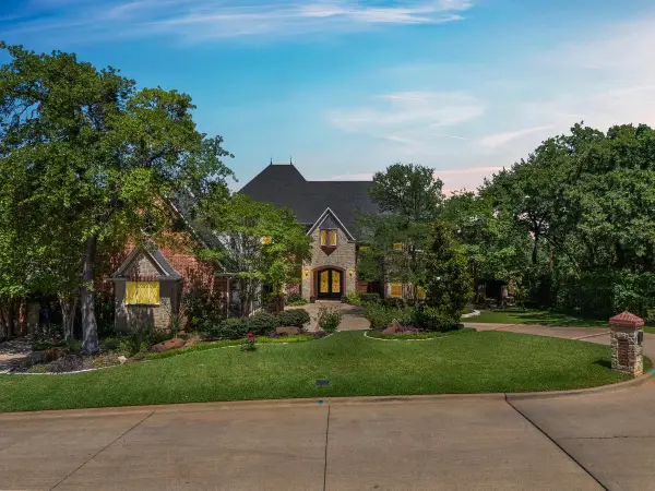 7205 Vanguard Court, Colleyville, TX 76034