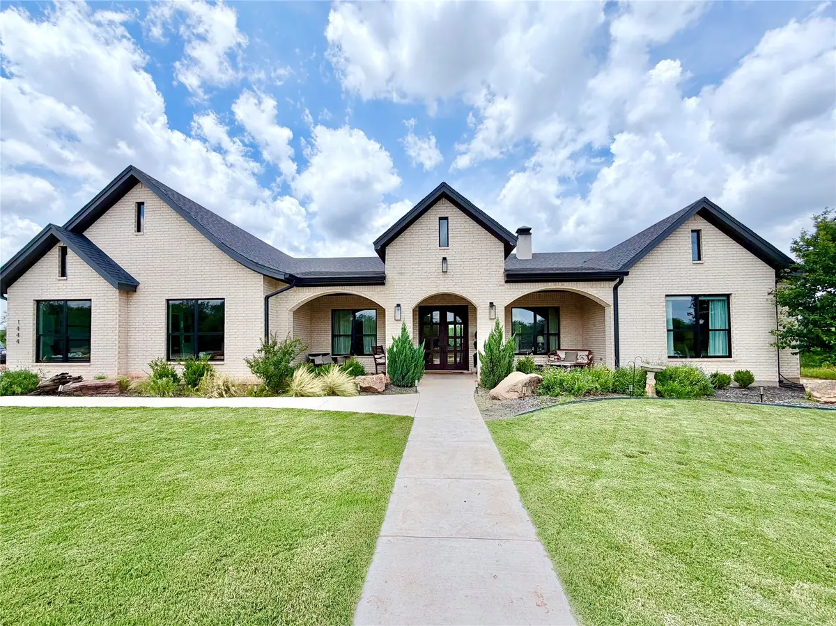 1444 West Street, Buffalo Gap, TX 79508 - #1