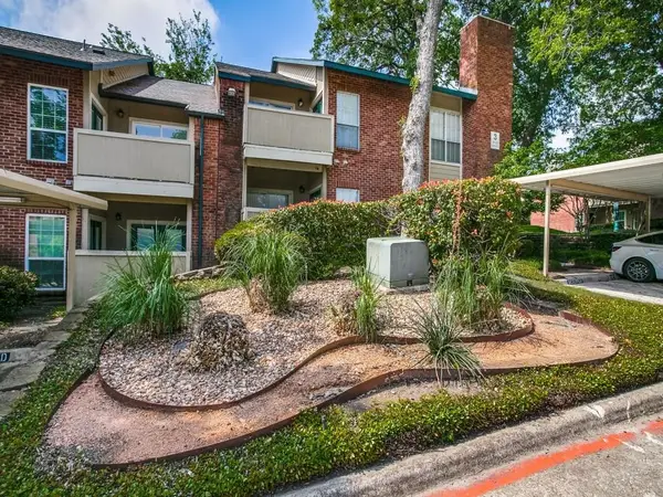 8601 Park Lane #323, Dallas, TX 75231