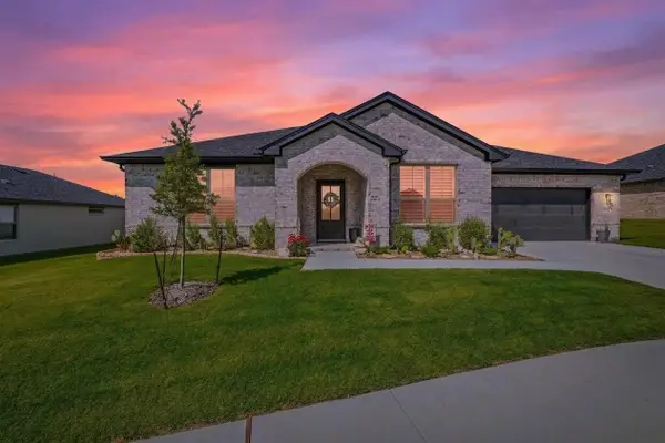 127 Mesa Drive, Glen Rose, TX 76043