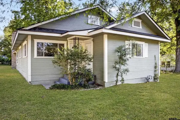 101 E College Street, Big Sandy, TX 75755