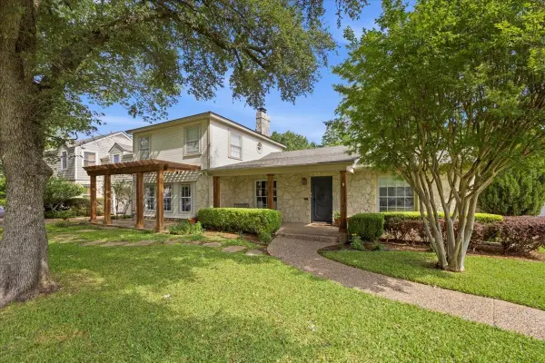 3724 Hilltop Road, Fort Worth, TX 76109