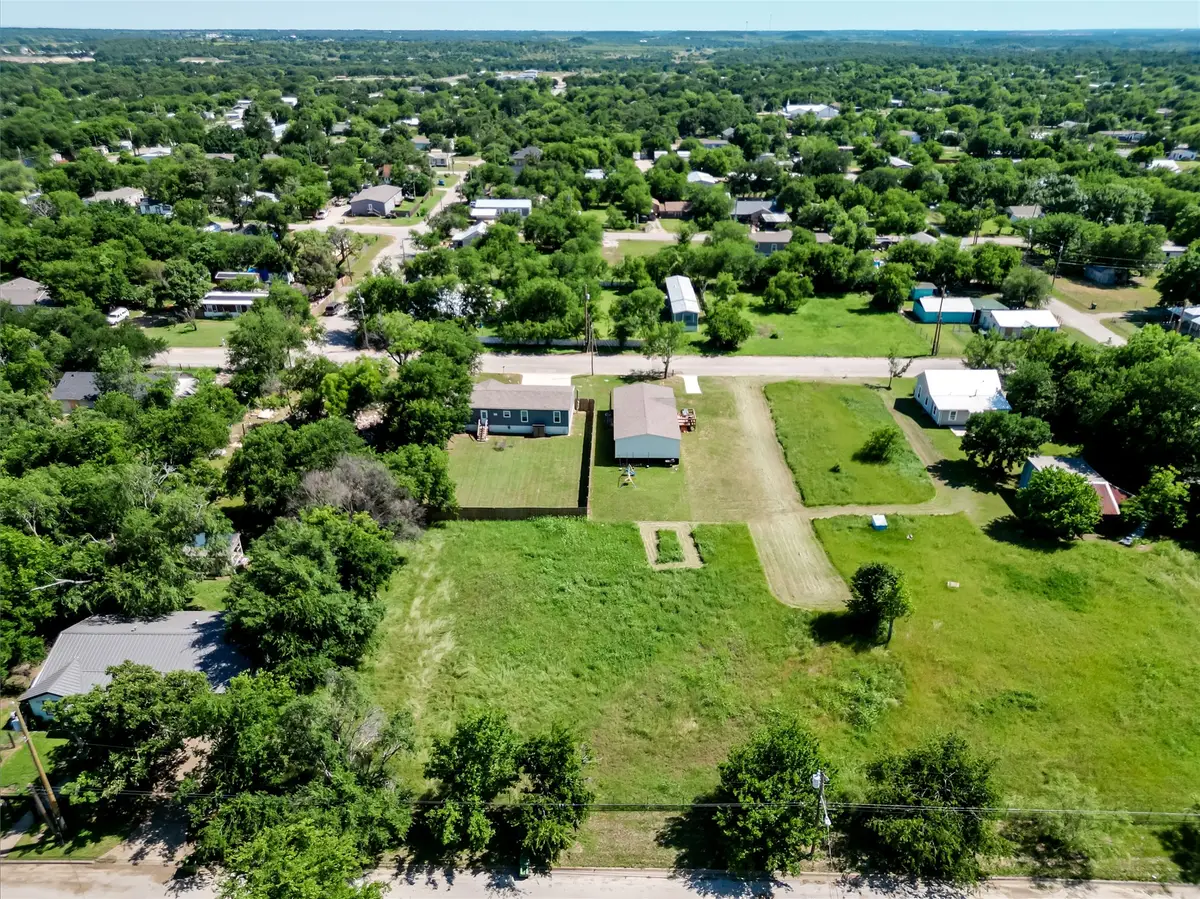 809 SW 15th Street, Mineral Wells, TX 76067 - #1
