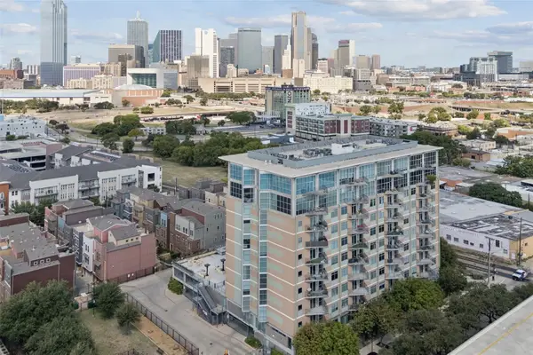 1001 Belleview Street #703, Dallas, TX 75215