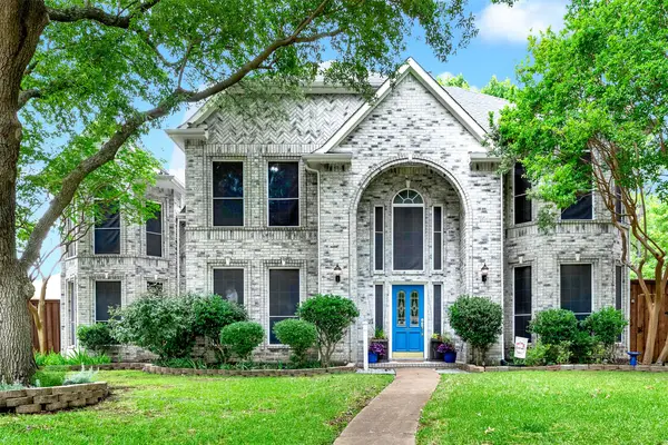 3303 Stonehenge Drive, Richardson, TX 75082