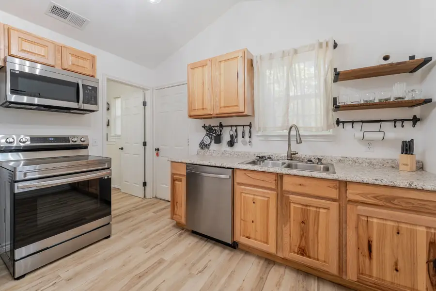 2417 Elk Trail, Granbury, TX 76048 - #3