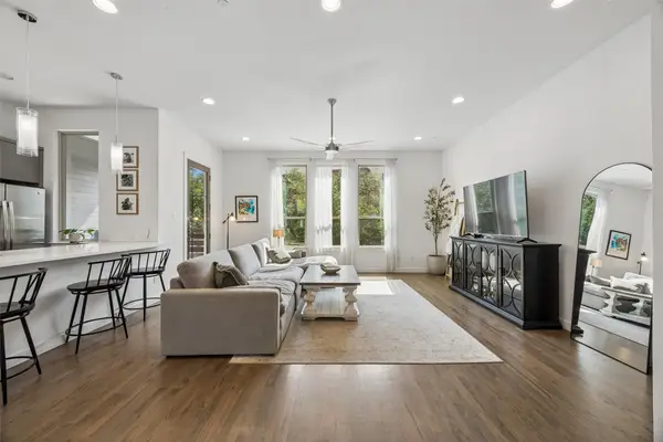5734 Oram Street #102, Dallas, TX 75206
