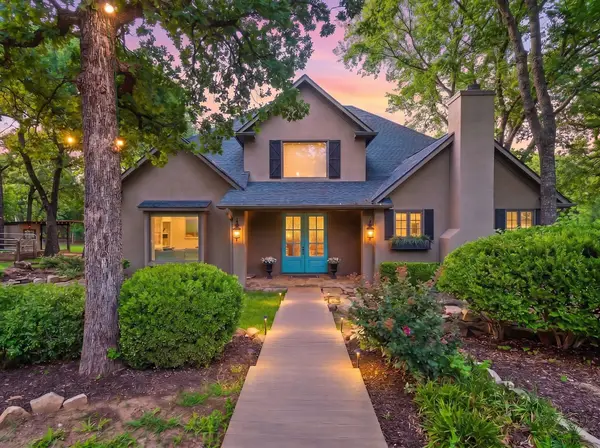 3003 Canyon Bluff Court, Copper Canyon, TX 76226