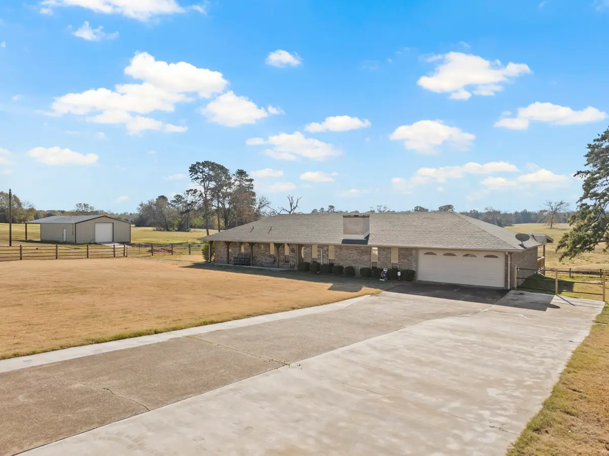 537 SW 12th Avenue, Mount Pleasant, TX 75455 - #1