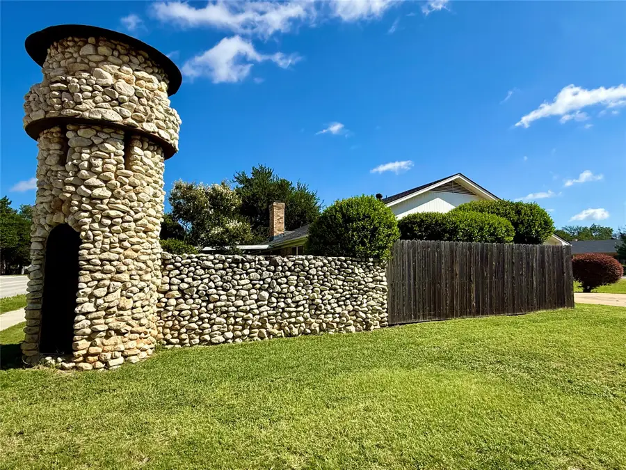 4301 Jester Court, North Richland Hills, TX 76180 - #2