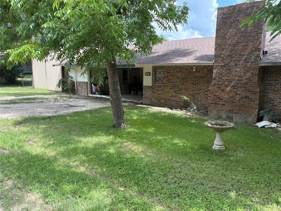 250 Bluegrass, Whitney, TX 76692 - #3