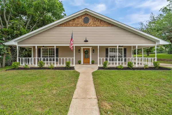 301 E 2nd Street, Weatherford, TX 76086