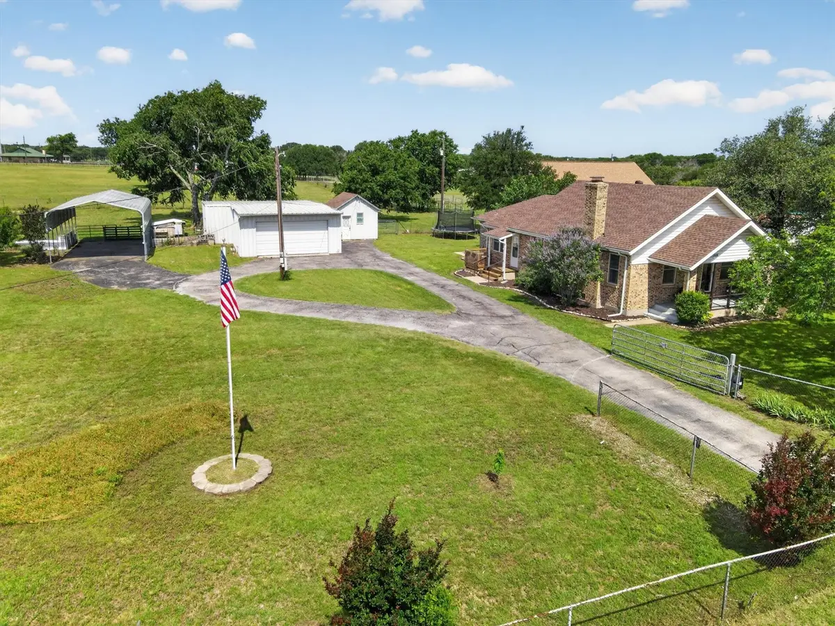 1808 Silver Creek Azle Road, Azle, TX 76020 - #1