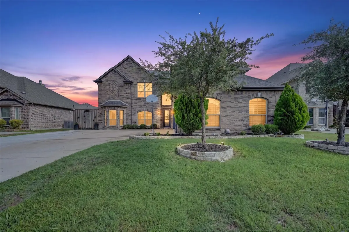 2832 Sendero, Grand Prairie, TX 75054 - #1