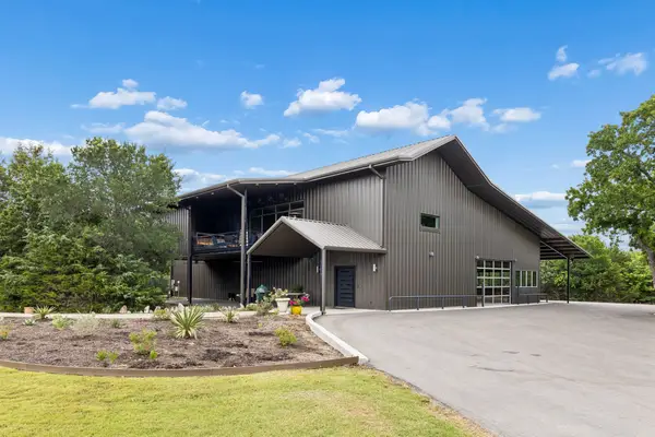 1306 Morrow Road, Valley View, TX 76272