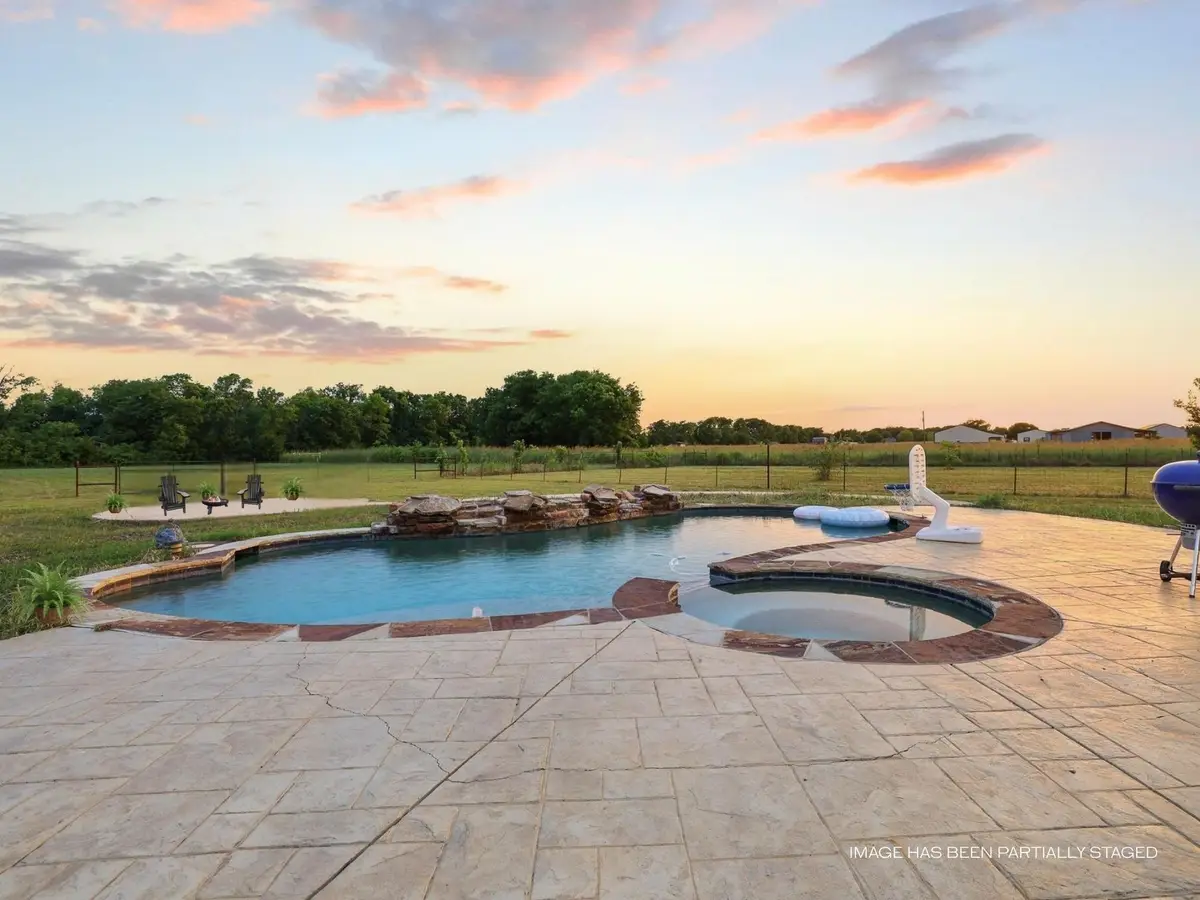 460 County Road 4421, Trenton, TX 75490 - #1