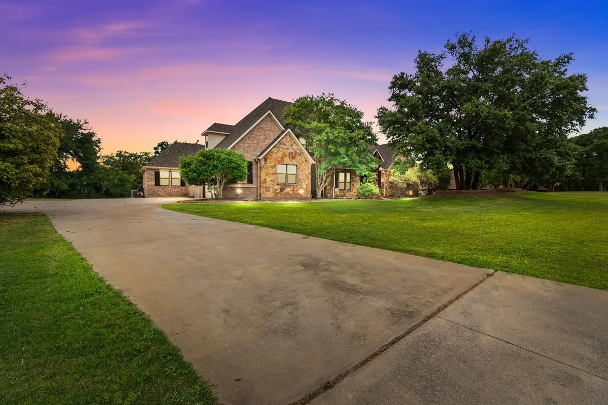 7348 Brady Oaks Drive, Fort Worth, TX 76135 - #1